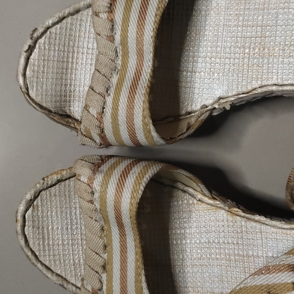 Clearance sale - Beautiful stylish comfortable wages - Picture 4 of 7